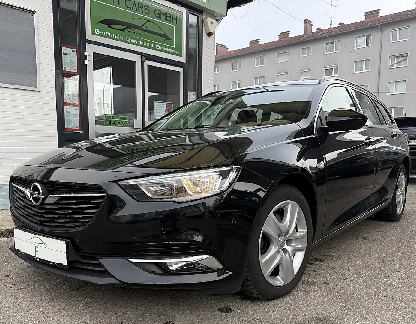 Opel Insignia ST 1,6 CDTI BlueInjection Edition St./St. Aut. Schwarz - 1