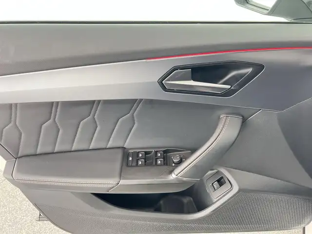 Cupra Formentor view 11