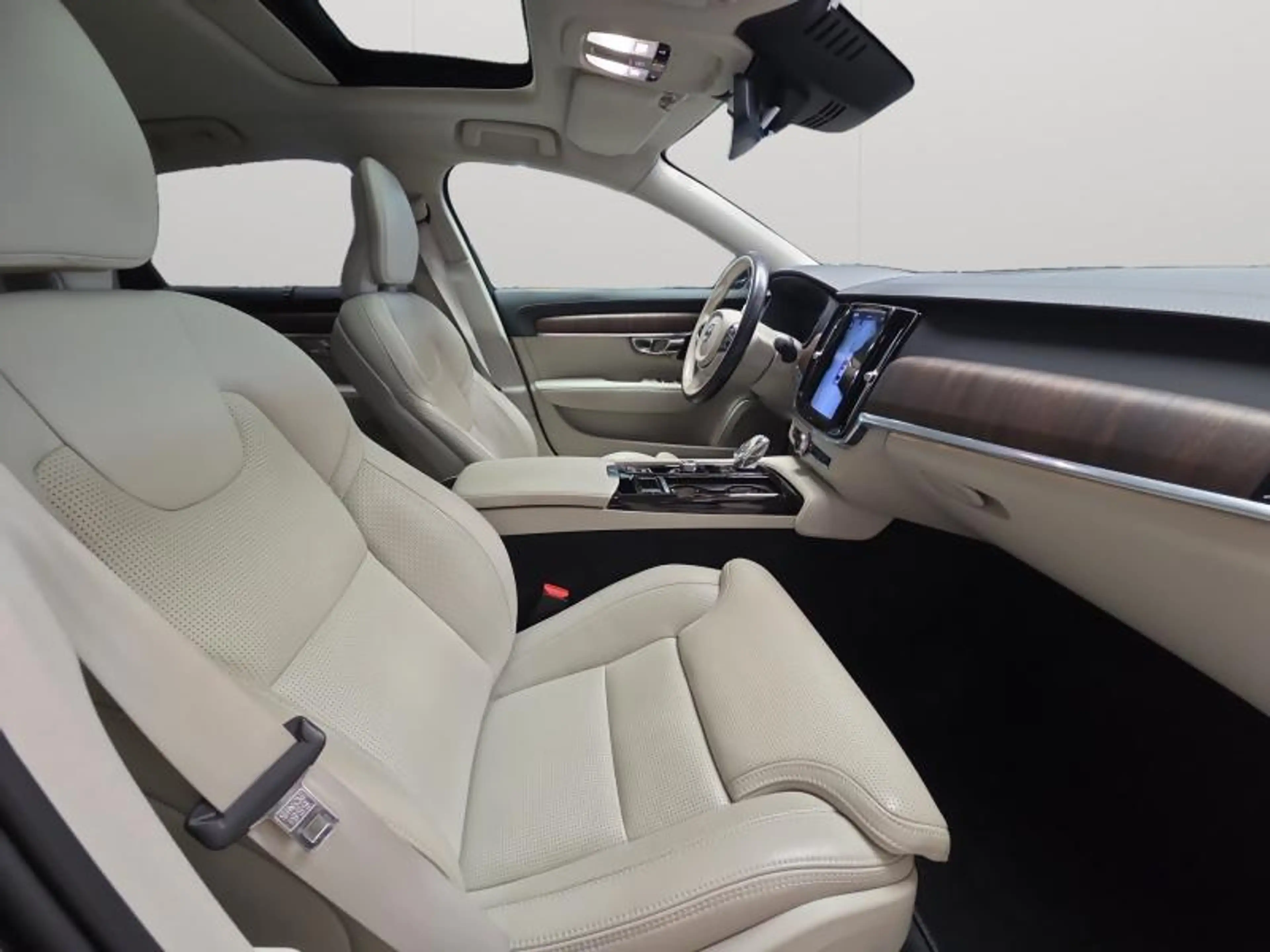 Volvo S90 Inscription T8 AWD — photo 15