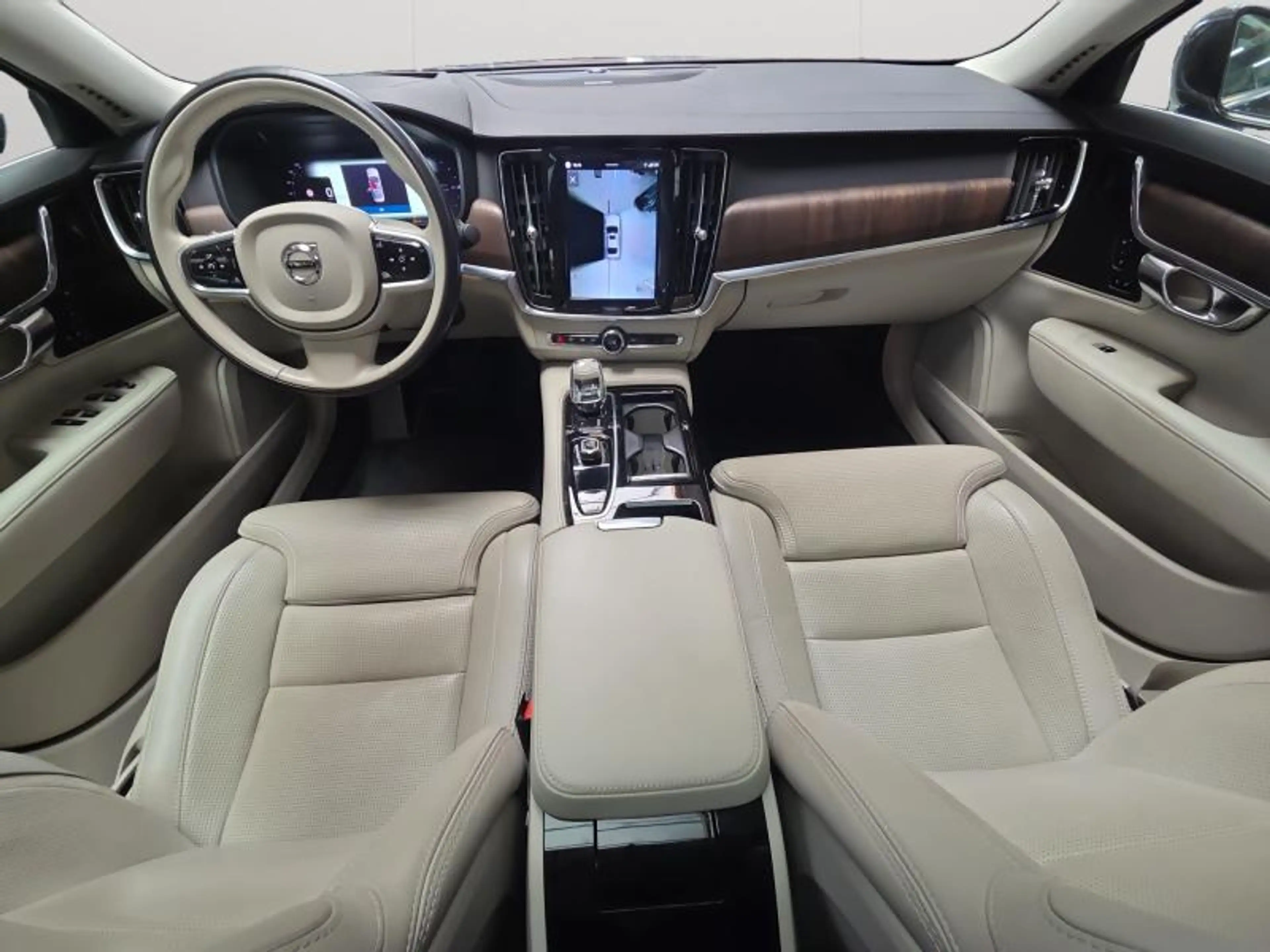 Volvo S90 Inscription T8 AWD — photo 3