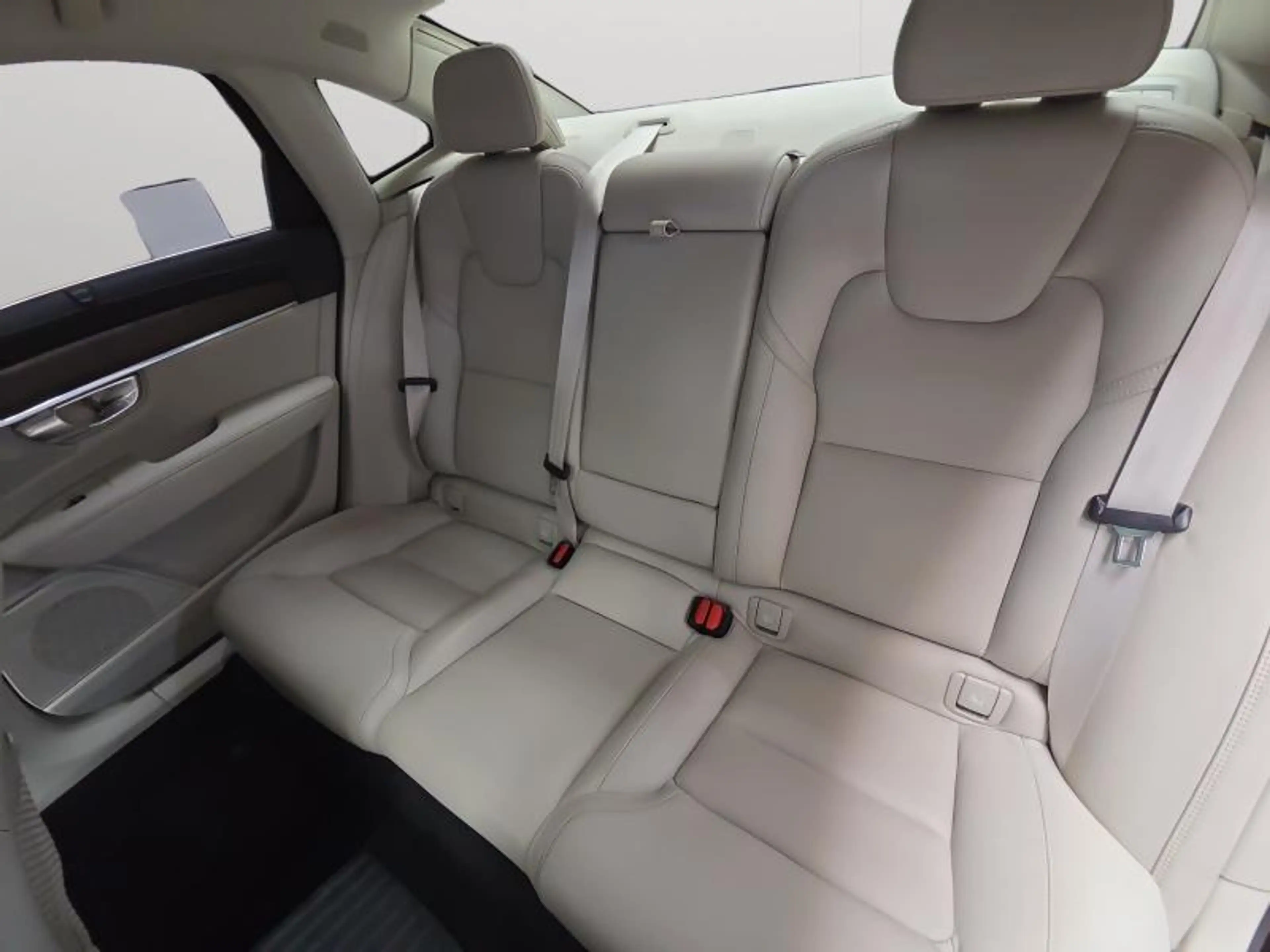 Volvo S90 Inscription T8 AWD — photo 13