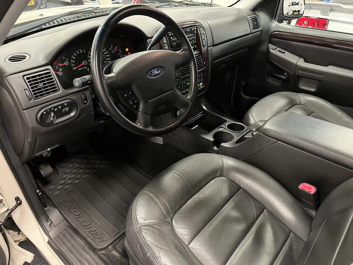 Ford Explorer USA 4.0 V6 Limited 210 PK AWD | Automaat | 6-Perso Beige - 2