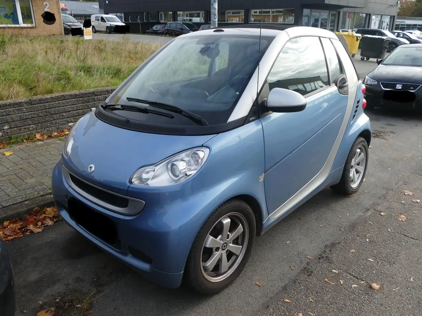 smart forTwo Smart Cabrio For TWO MHD Klima automatik Navigatio Blau - 1