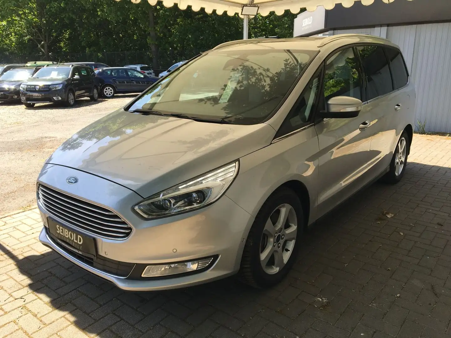 Ford Galaxy 2.0SCTi EcoBoost Titan/Autom/Leder/7 Sitz Silber - 1