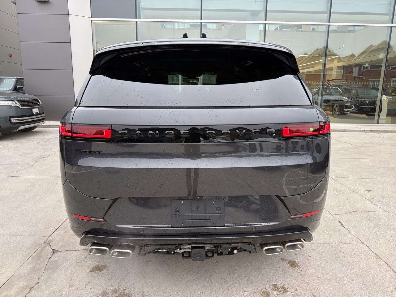 2026 Land Rover Range Rover Sport P530 Dynamic SE alt 4
