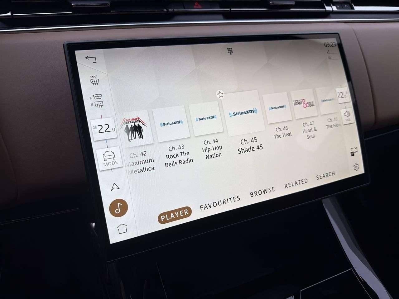 2026 Land Rover Range Rover Sport P530 Dynamic SE thumb 13