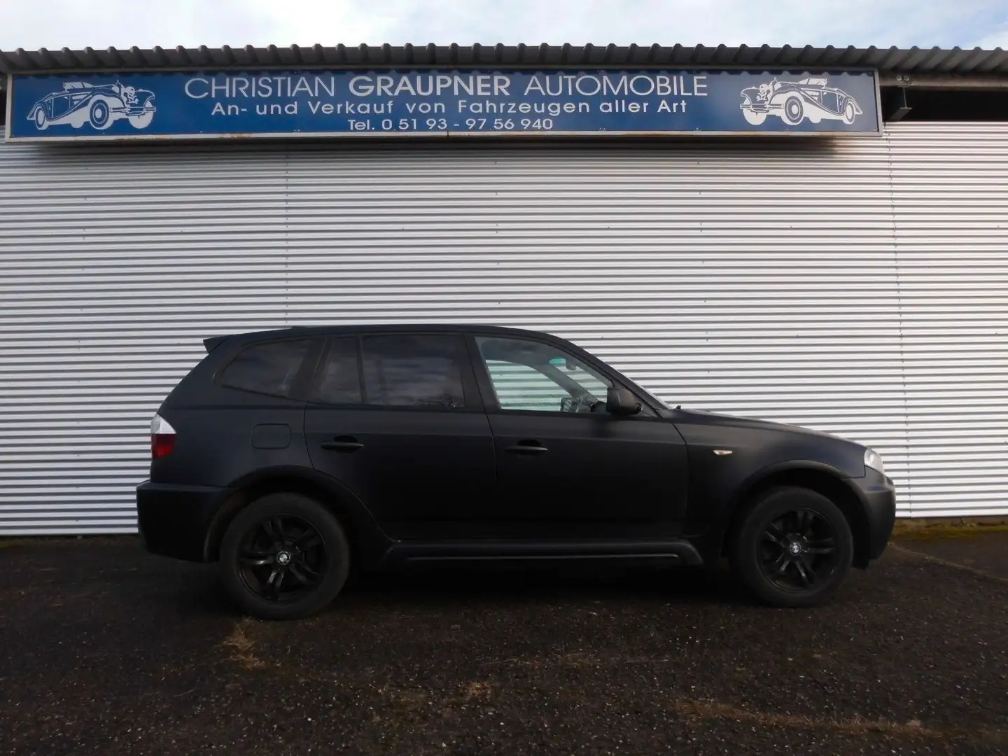 BMW X3 Baureihe X3 2.0d M Paket Leder Pano. Schwarz - 2