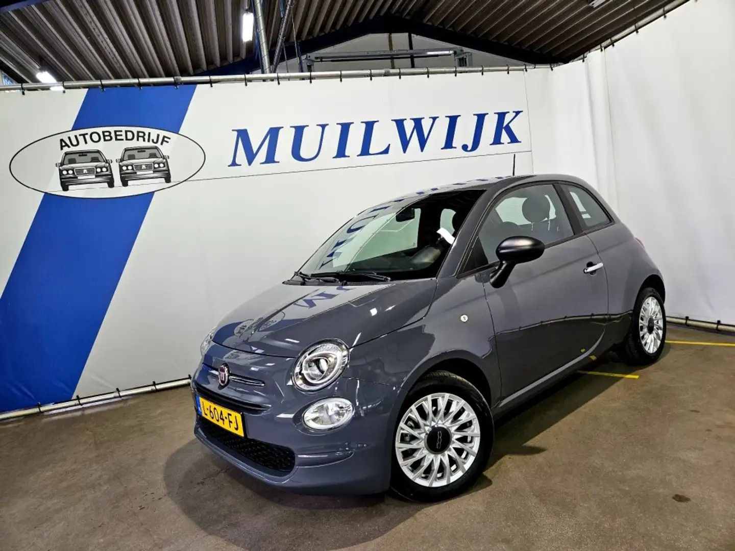 Fiat 500 1.0 Hybrid Cult / Navi / PDC / NL Auto Grau - 2