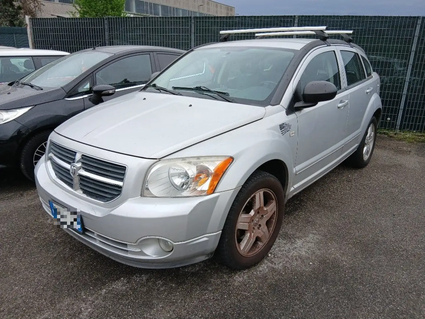 Dodge Caliber 2.0 Turbodiesel SXT Plateado - 2
