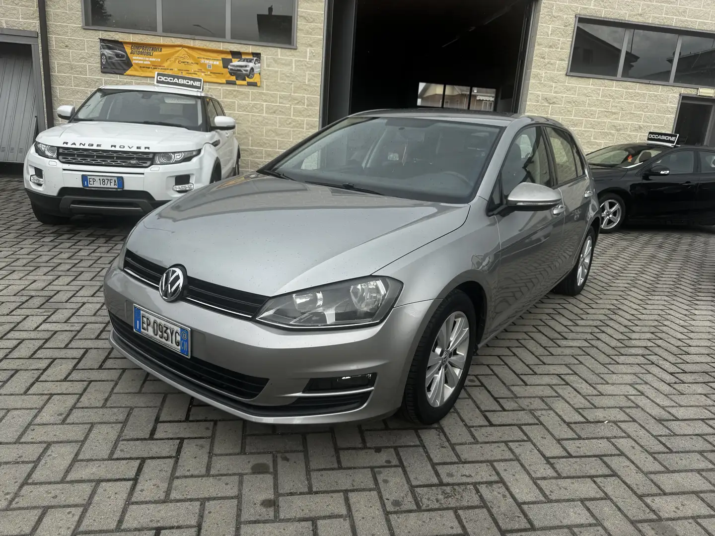 Volkswagen Golf 5p 1.6 tdi Comfortline - 2
