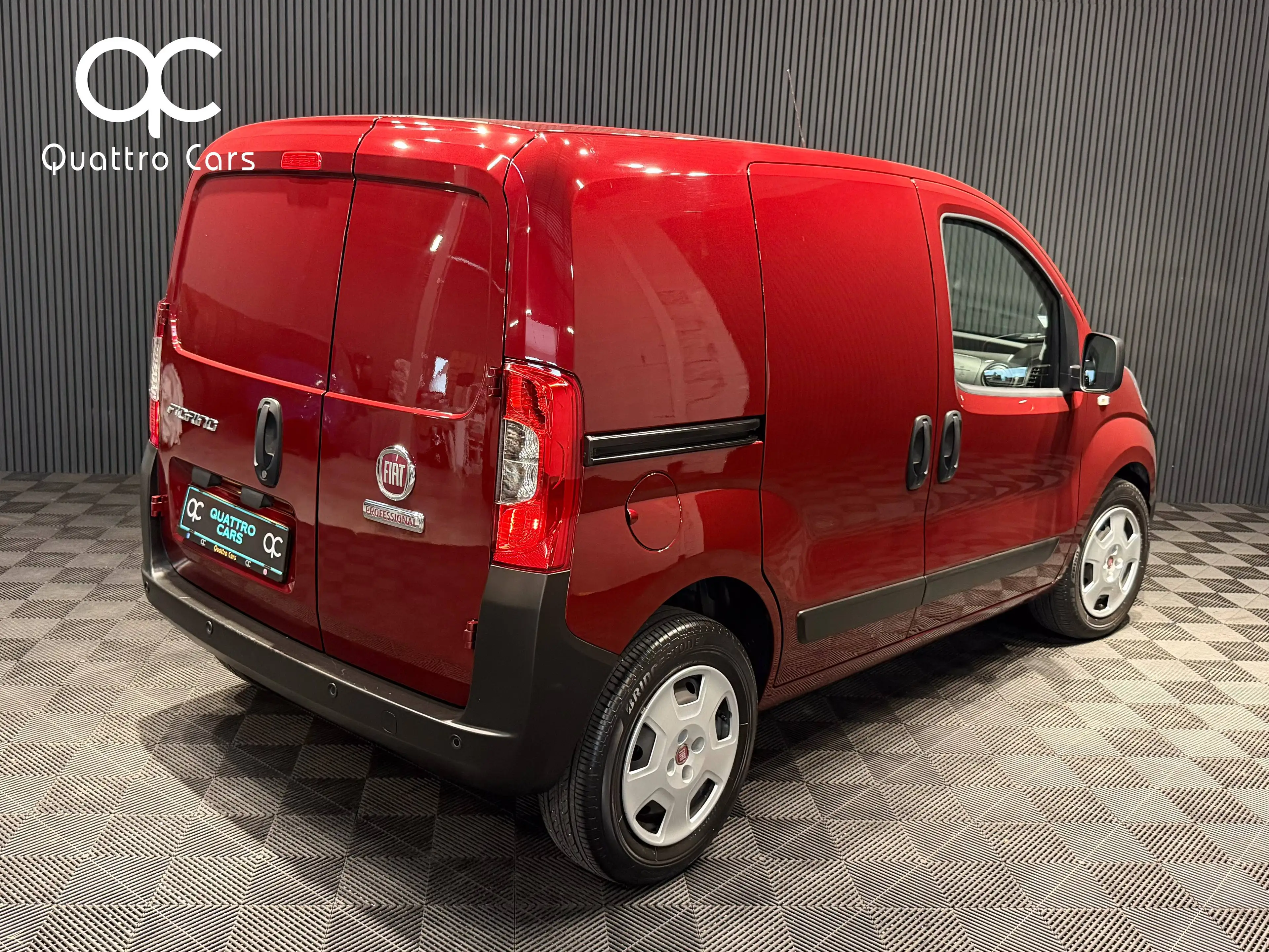 Fiat Fiorino New modèle 2022 / 1.3 Multijet / Car play / Clim / Super état / — photo 6