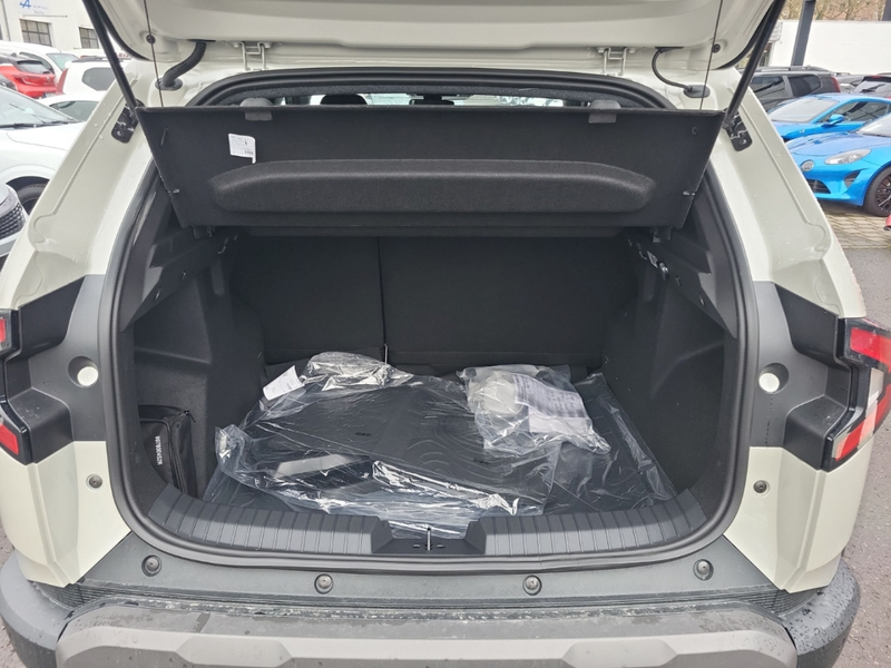 Dacia Duster III TCe 130 Extreme 1.2 Mild-Hybrid EU6e Digitales — photo 7