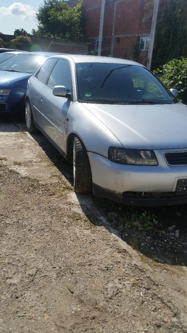 Audi A3 1.8 Attraction Сірий - 2