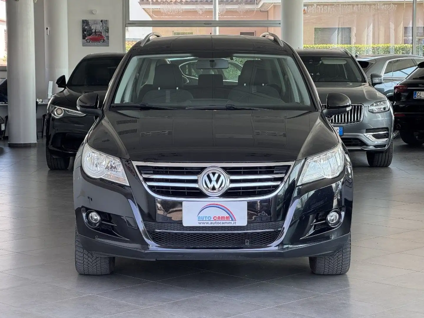 Volkswagen Tiguan 2.0 TDI DPF 4MOTION Sport & Style 4X4 Nero - 2