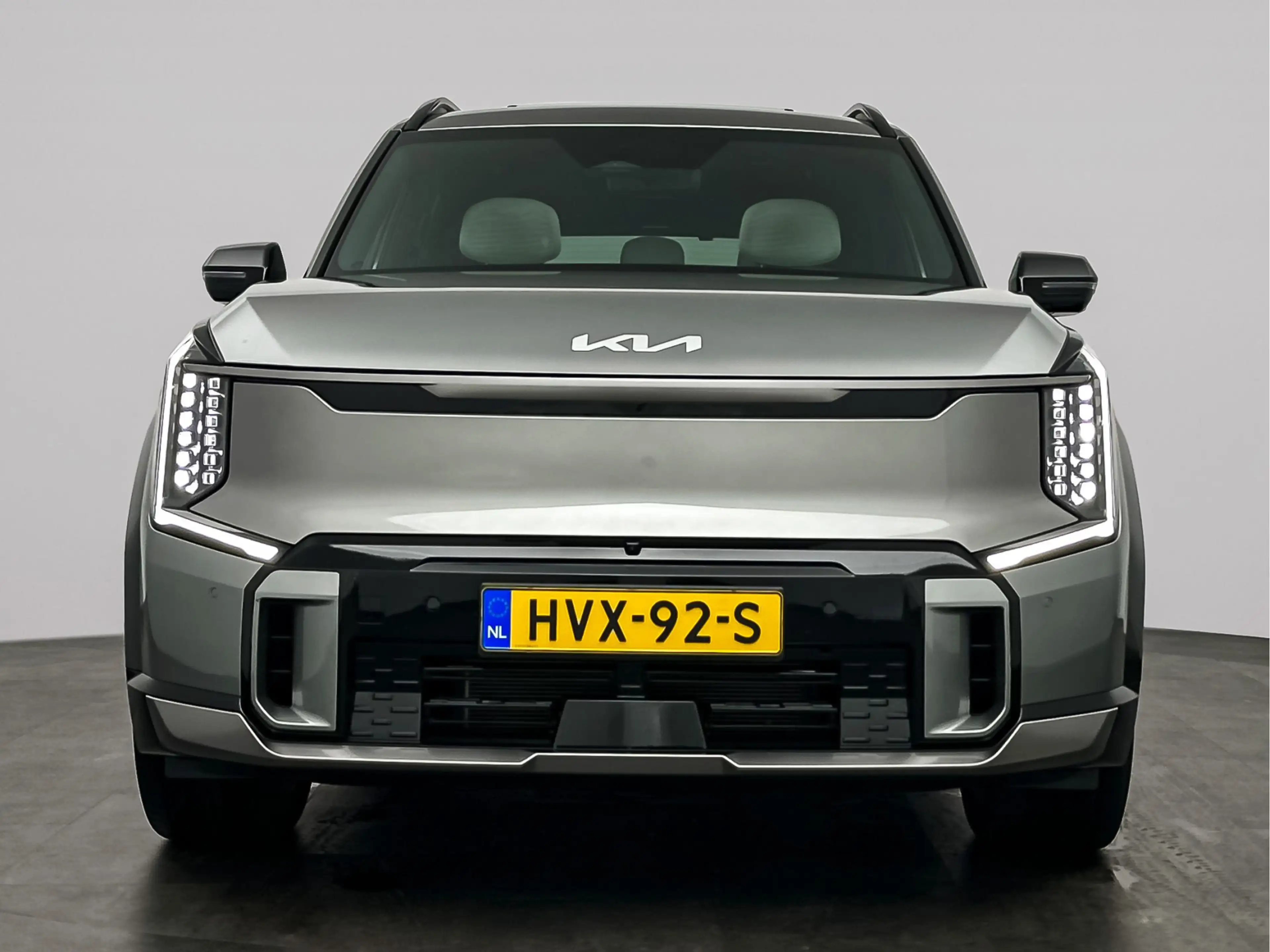 Kia EV9 GT-Line AWD 99.8 kWh Onderweg-naar-dealer — photo 4