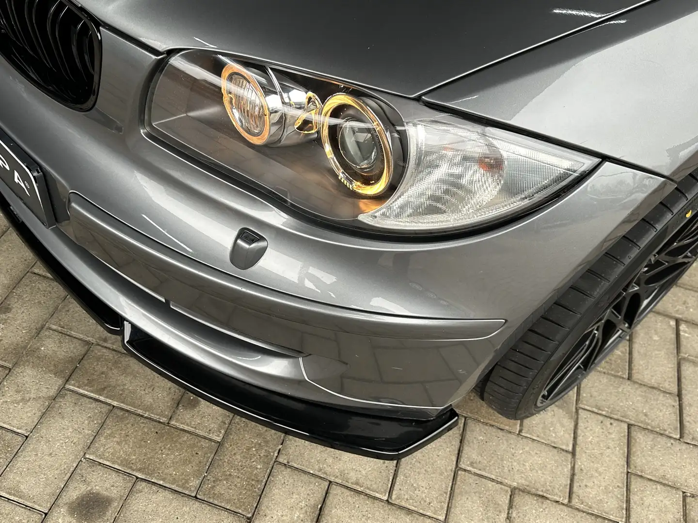 BMW 118 1 Serie 118i LCI 5-Deurs OPENDAK Navi Xenon MAXTON Grau - 2