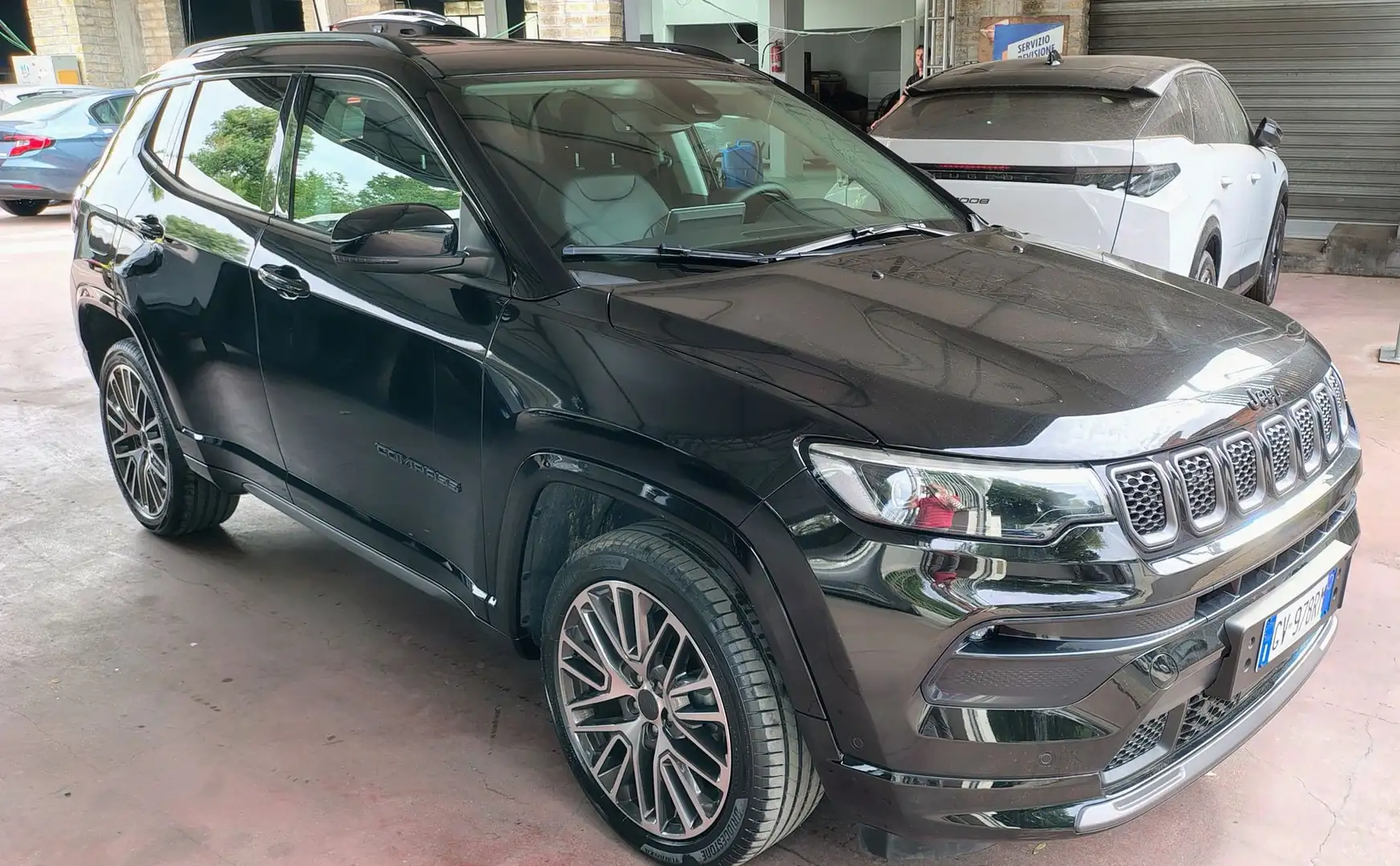 Jeep Compass Compass 1.5 Turbo T4 130 CV MHEV 2WD S Negro - 2