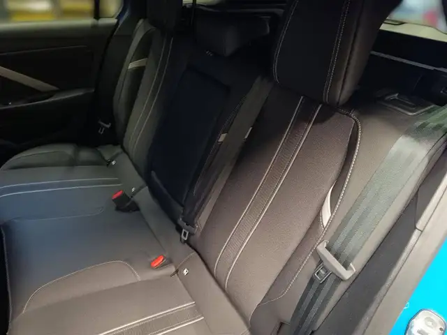 Opel Astra view 15
