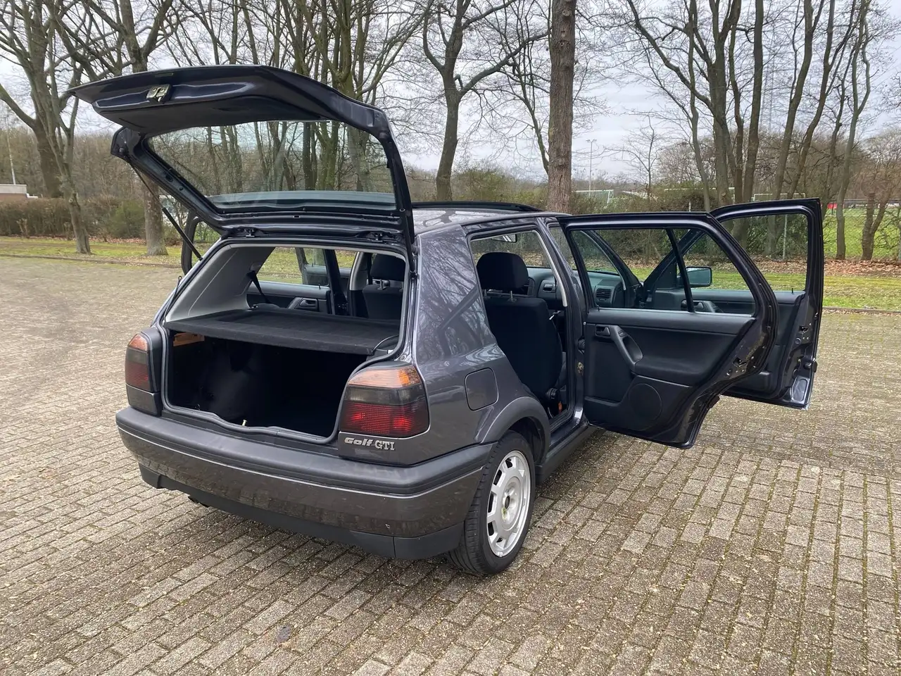 Volkswagen Golf GTI Golf 2.0 GTI 5-trg. == gepflegt / rostfrei / funktionstüchtig, foto 12