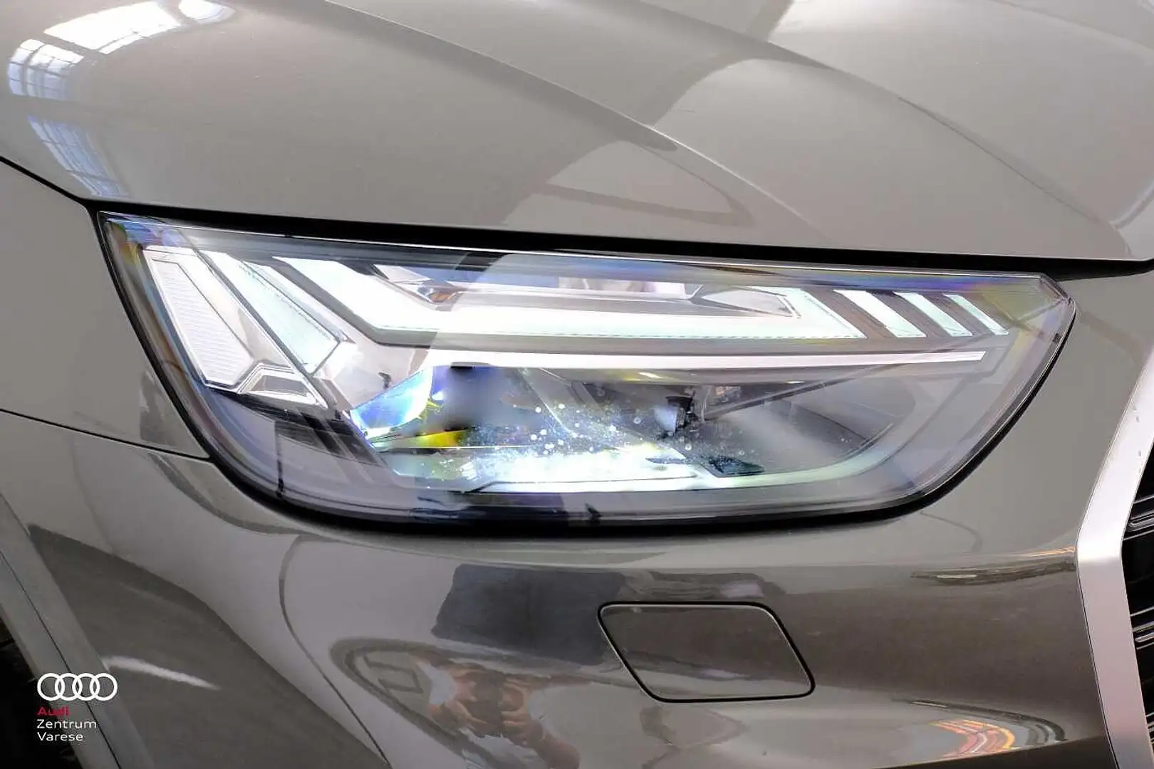 Audi Q5 40 TDI 204CV MHEV Quattro Stronic Sline Grigio - 2