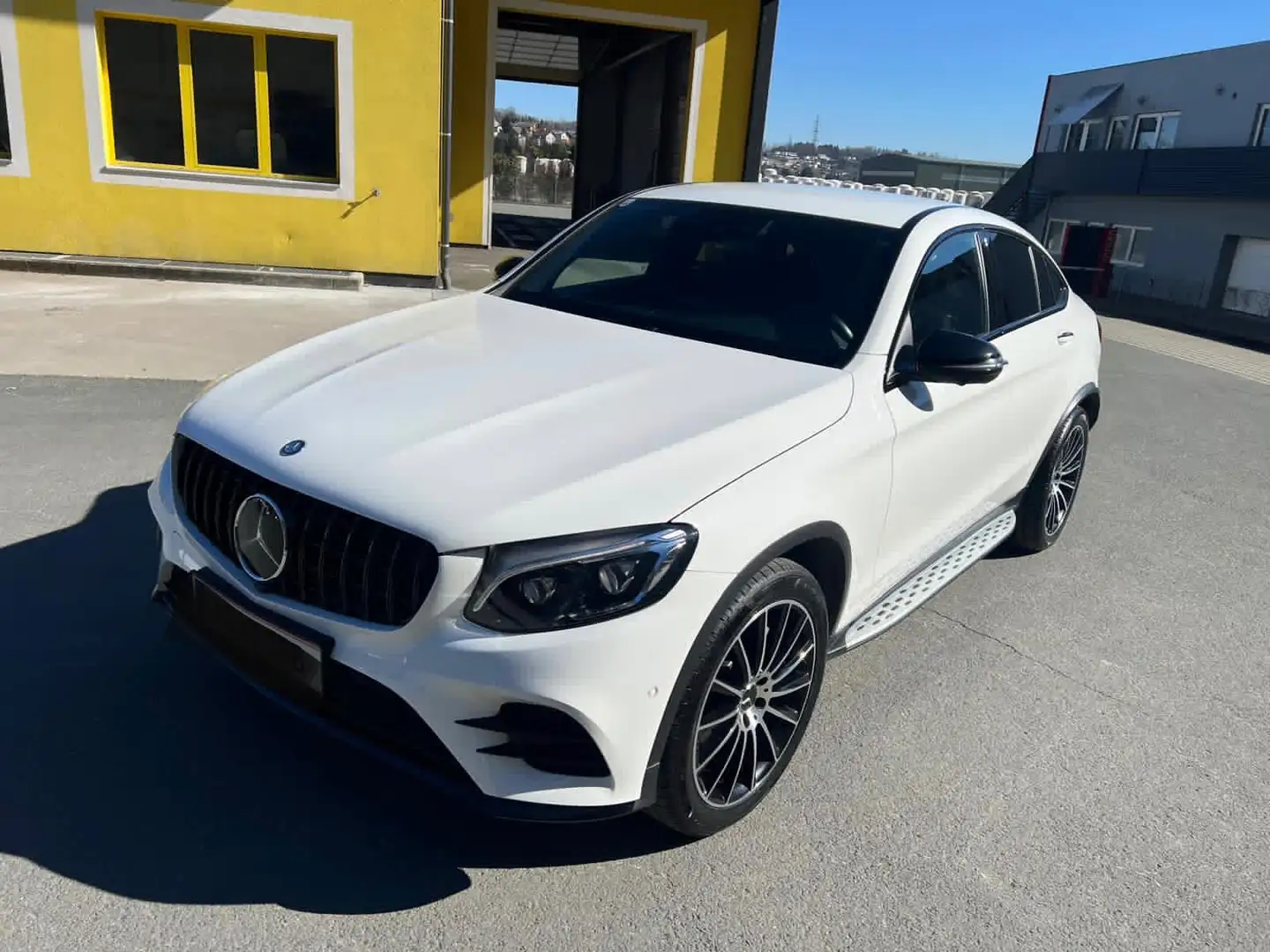 Mercedes-Benz GLC 250 GLC 250 d Coupé 4MATIC Aut. Weiß - 2