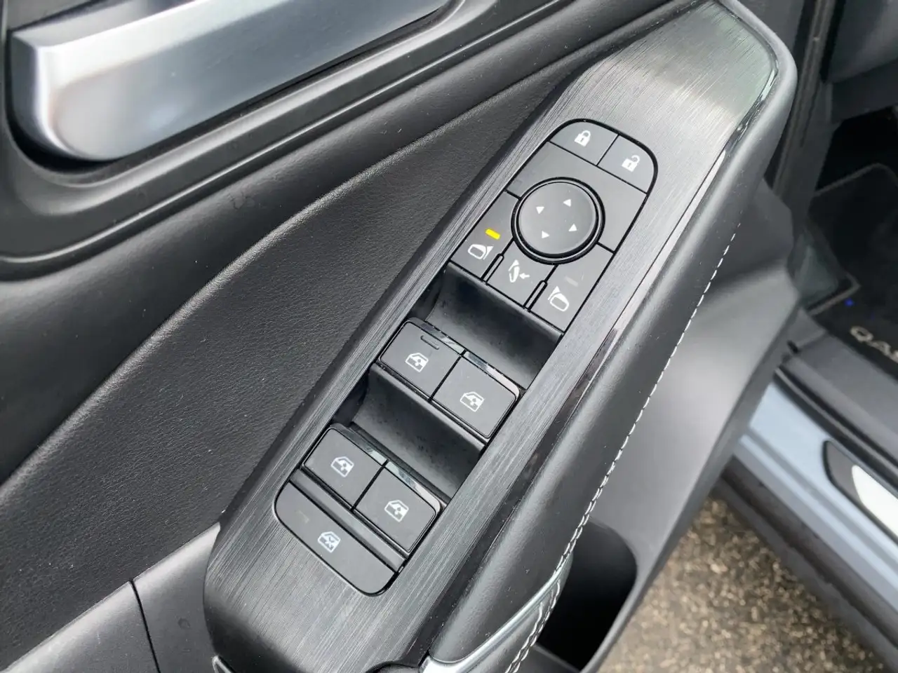 Nissan Qashqai Black Editon e-Power Pano*ACC*Kamera 360* 7