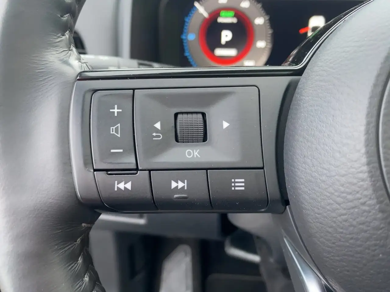 Nissan Qashqai Black Editon e-Power Pano*ACC*Kamera 360* 10