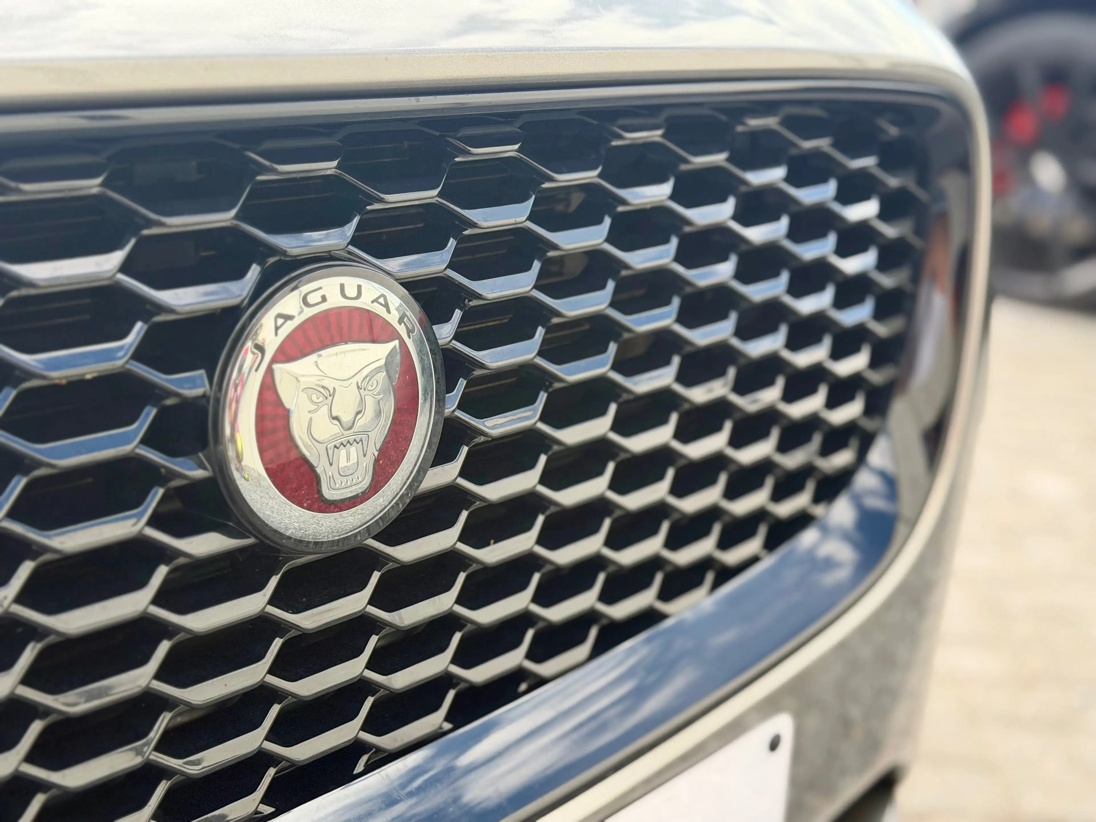Jaguar E-Pace 2.0 D R-Dynamic NO START — photo 10