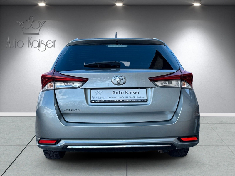 Toyota Auris Touring Sports Team D 1.HAND/8-FACH/PDC — photo 8
