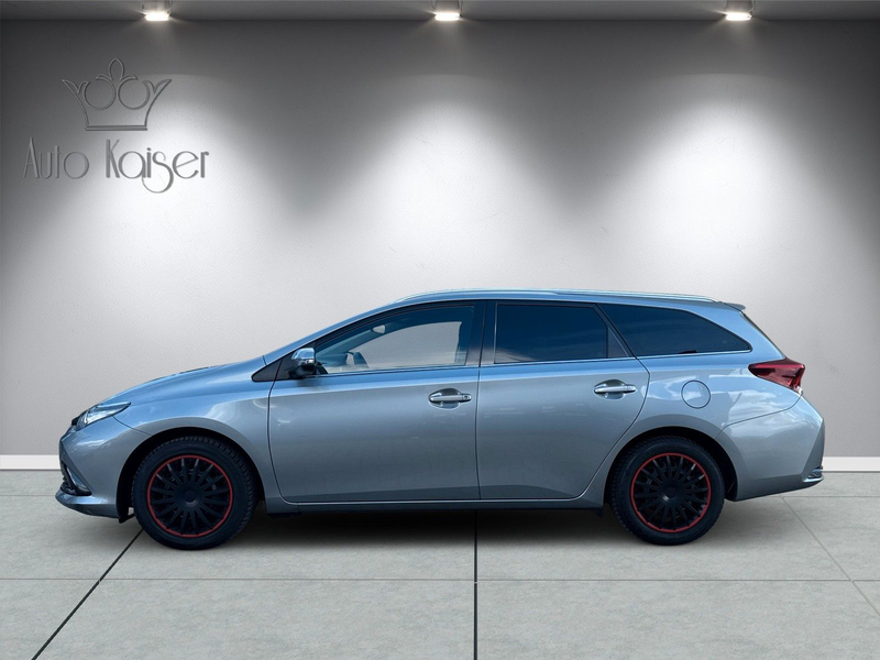 Toyota Auris Touring Sports Team D 1.HAND/8-FACH/PDC — photo 5
