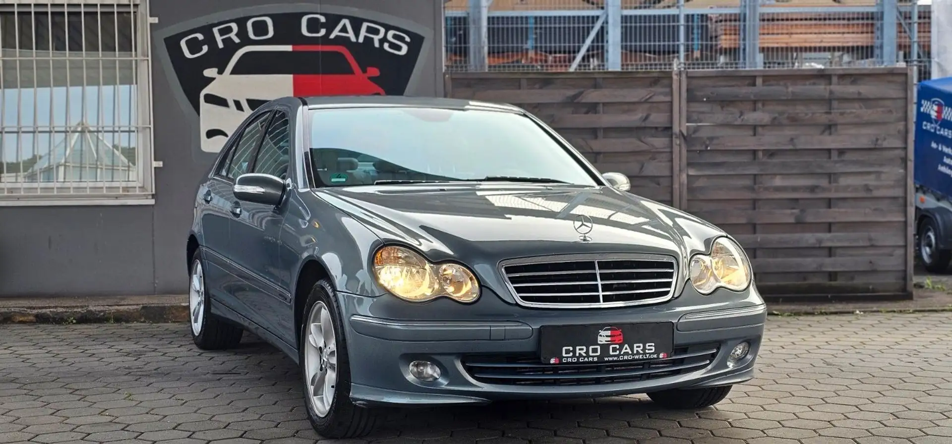 Mercedes-Benz C 180 Lim. Kompressor*TÜV NEU* - 2