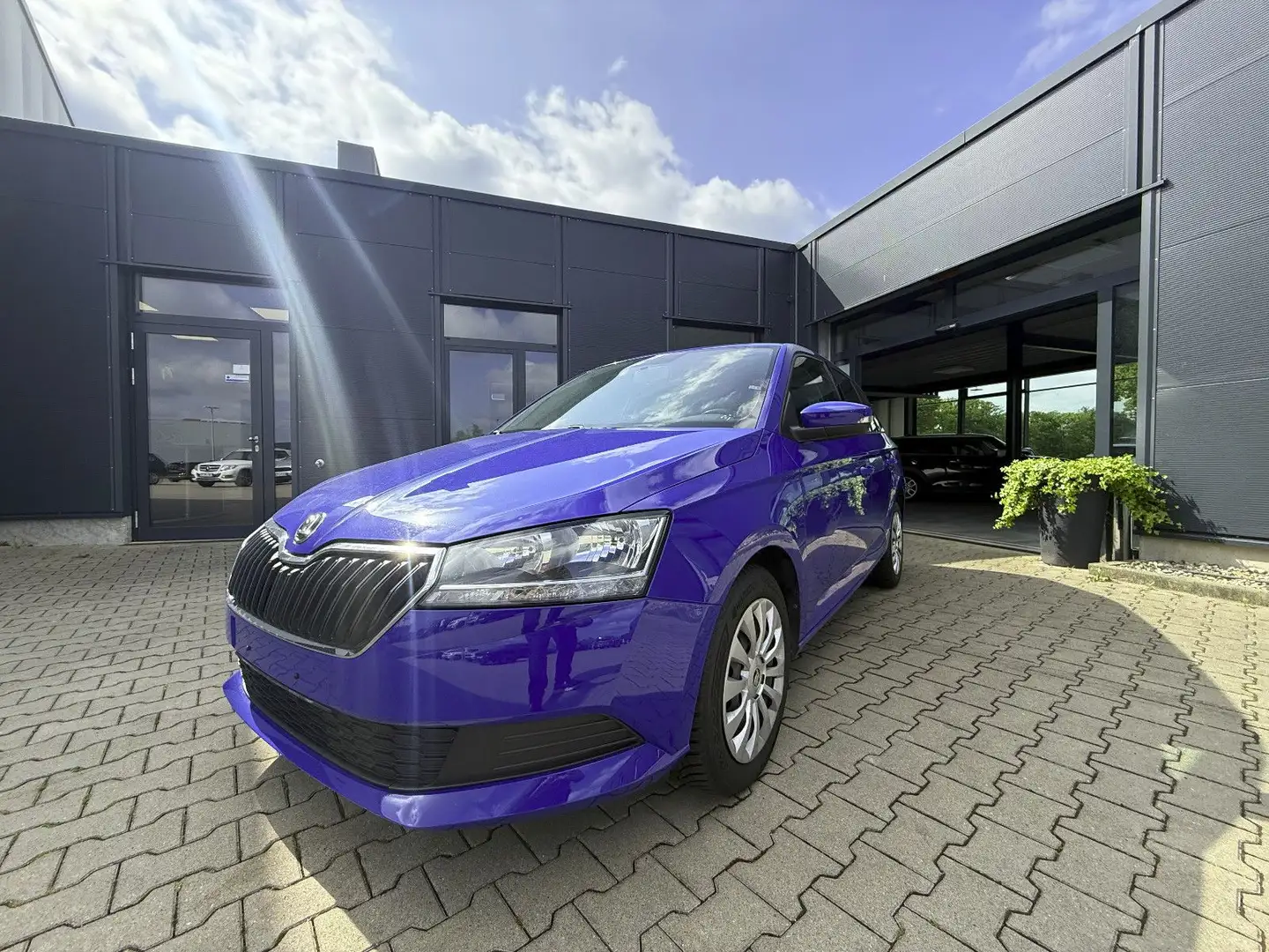 Skoda Fabia Combi 1.0 TSi Cool Plus Blauw - 1