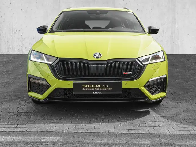 Skoda Octavia view 3