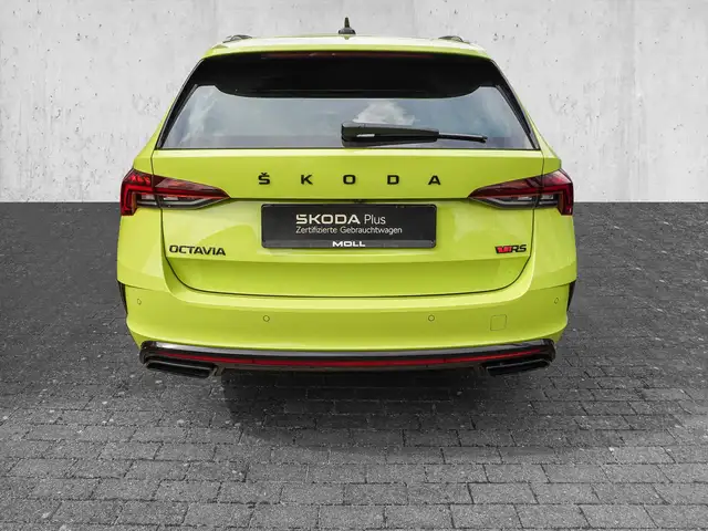 Skoda Octavia view 5