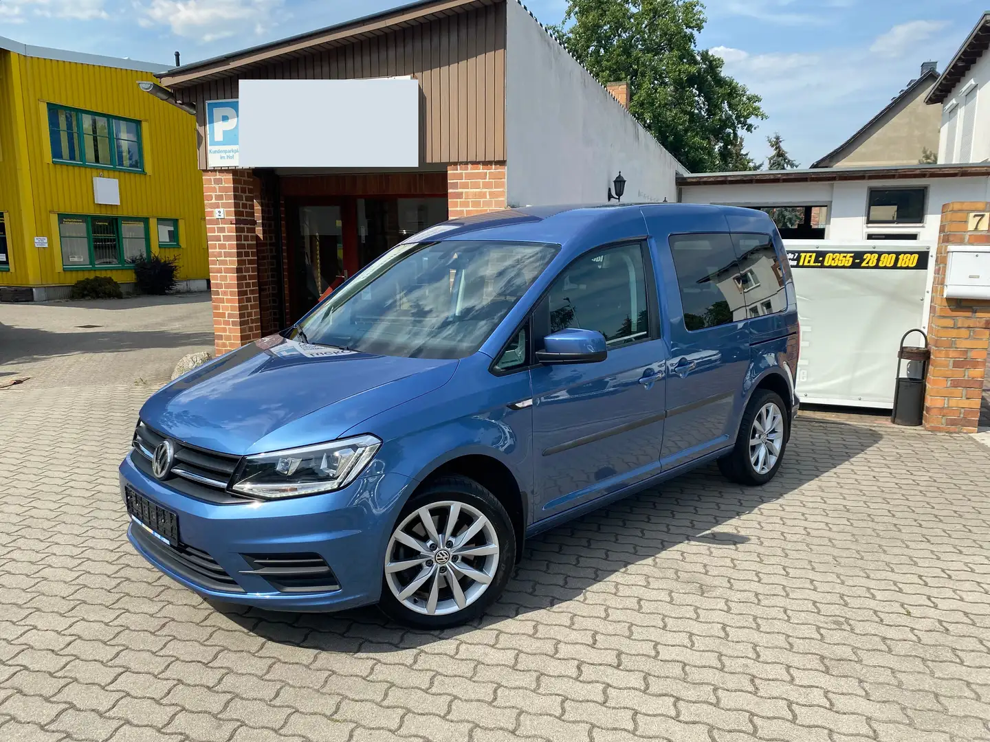 Volkswagen Caddy Sitzh. - Navi - AHK - 2x Schiebetür - Automatik Blau - 1