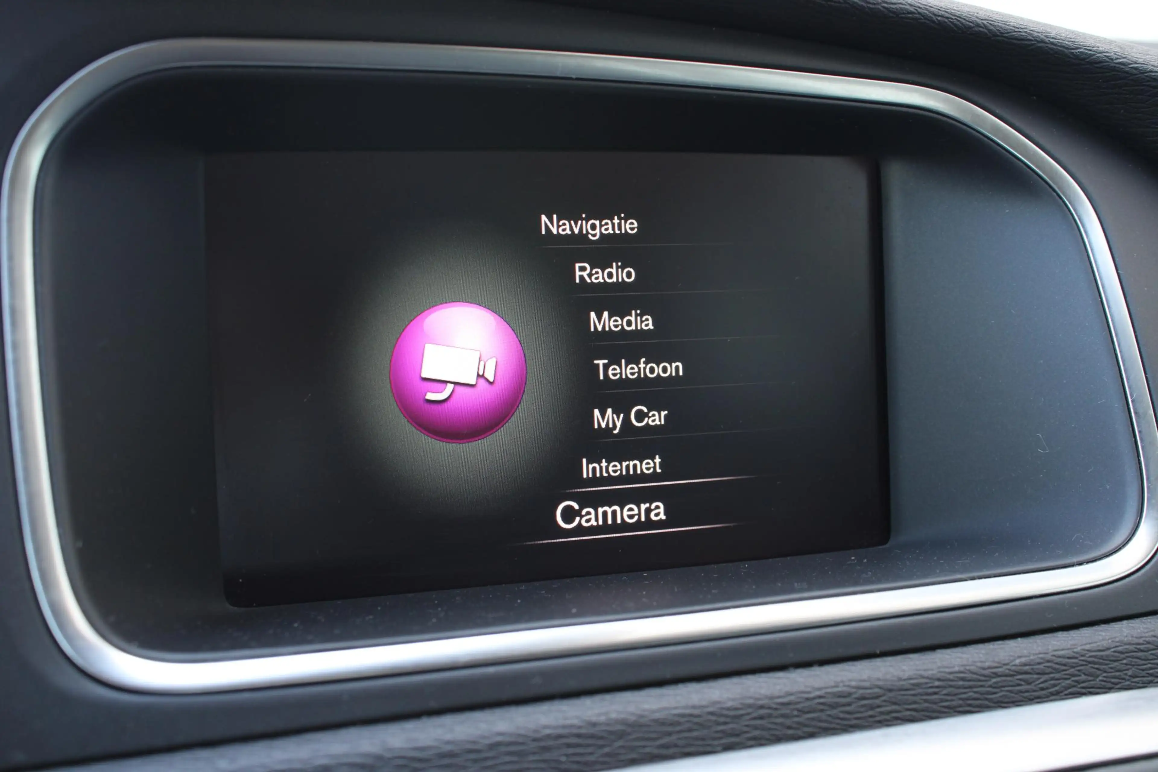 Volvo V40 Cross Country 1.5 T3 Edition+ | Achteropkomend verkeer waarschuw — photo 13