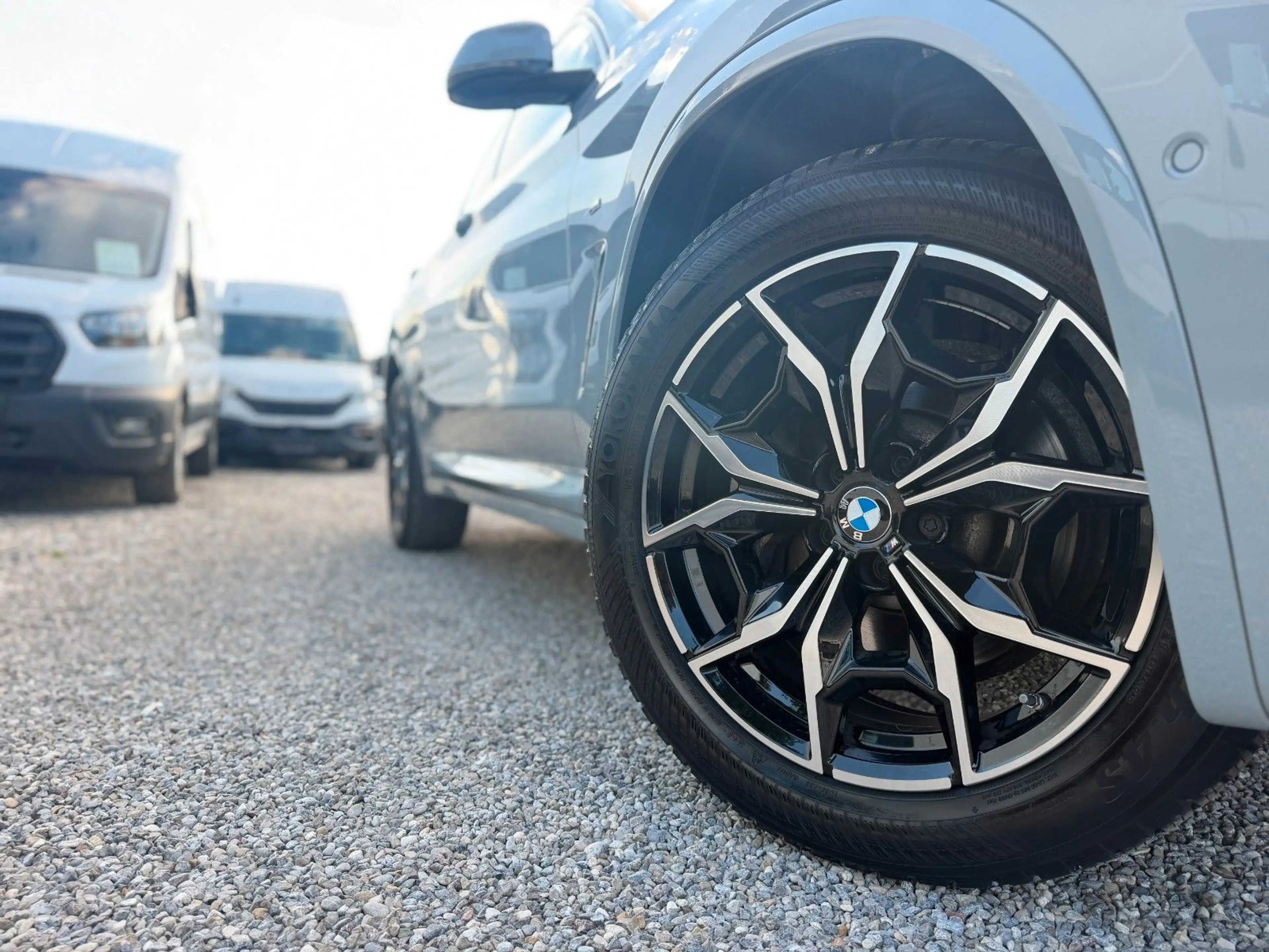 BMW X4 xDrive 30i M Automobile 245 PS AHK PANO LASER — photo 8