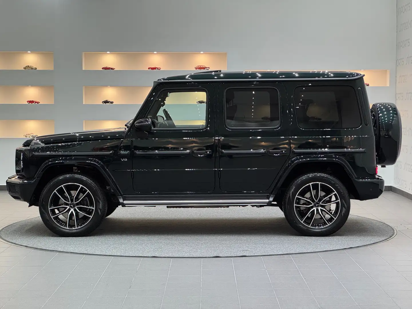 Mercedes-Benz G 500 Smaragd-Grün*Burmester*Leasingfähig*Sitzk. Grün - 2