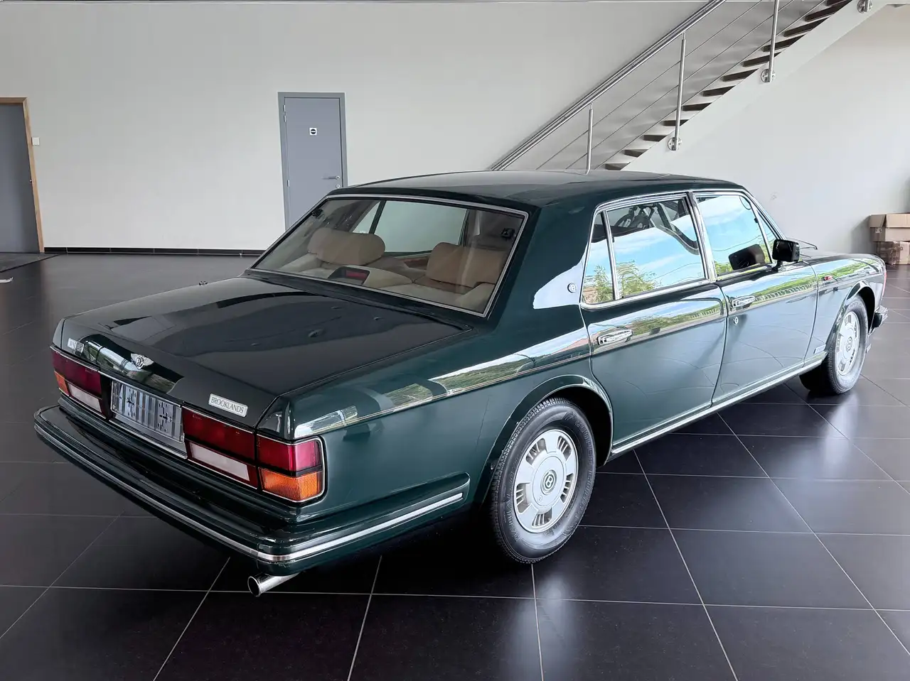 Bentley Brooklands 6.75i V8 LWB, foto 3