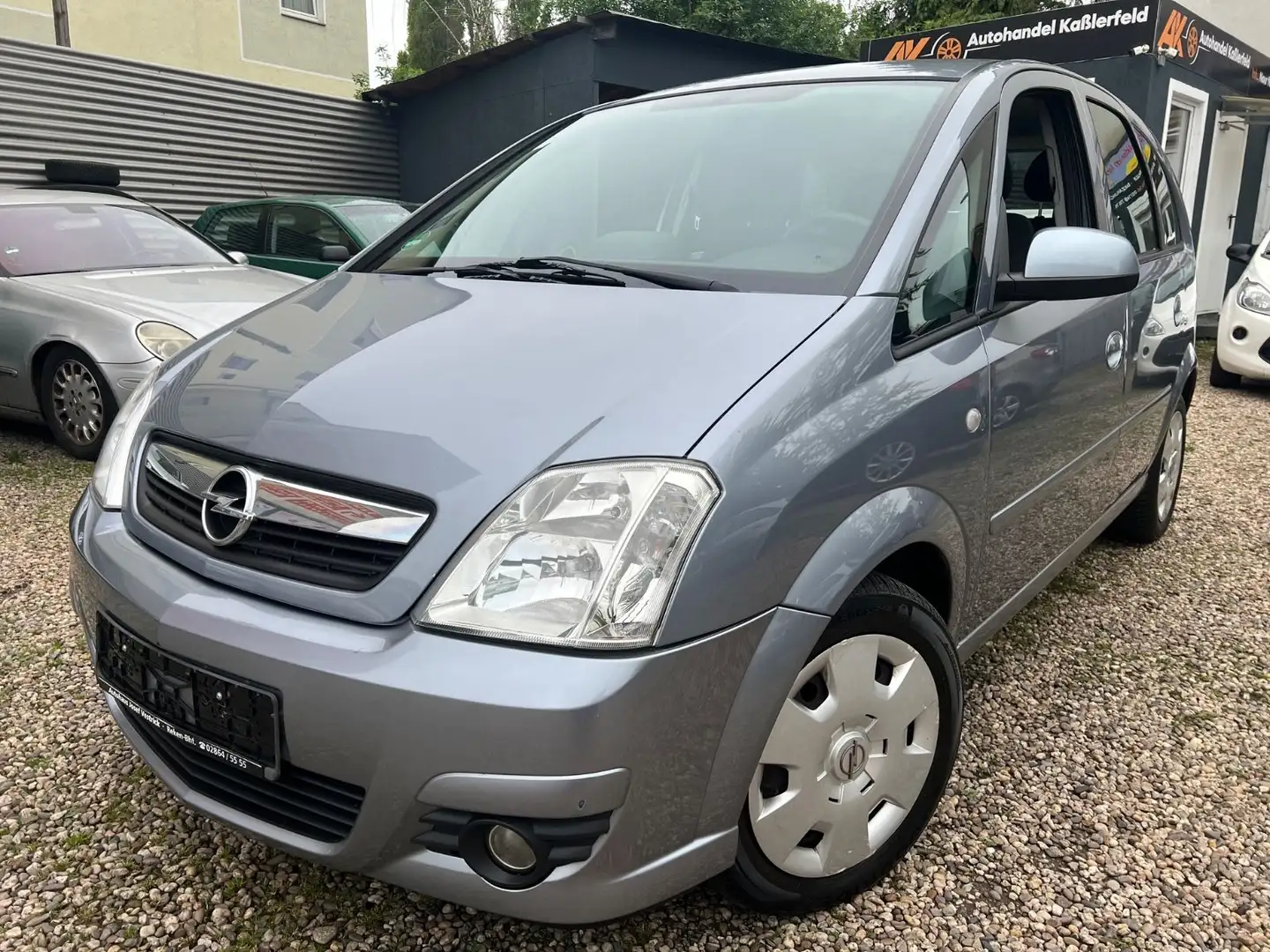 Opel Meriva Edition 1.4 *KETTE NEU*NAVI*SITZHEIZUNG Silber - 1