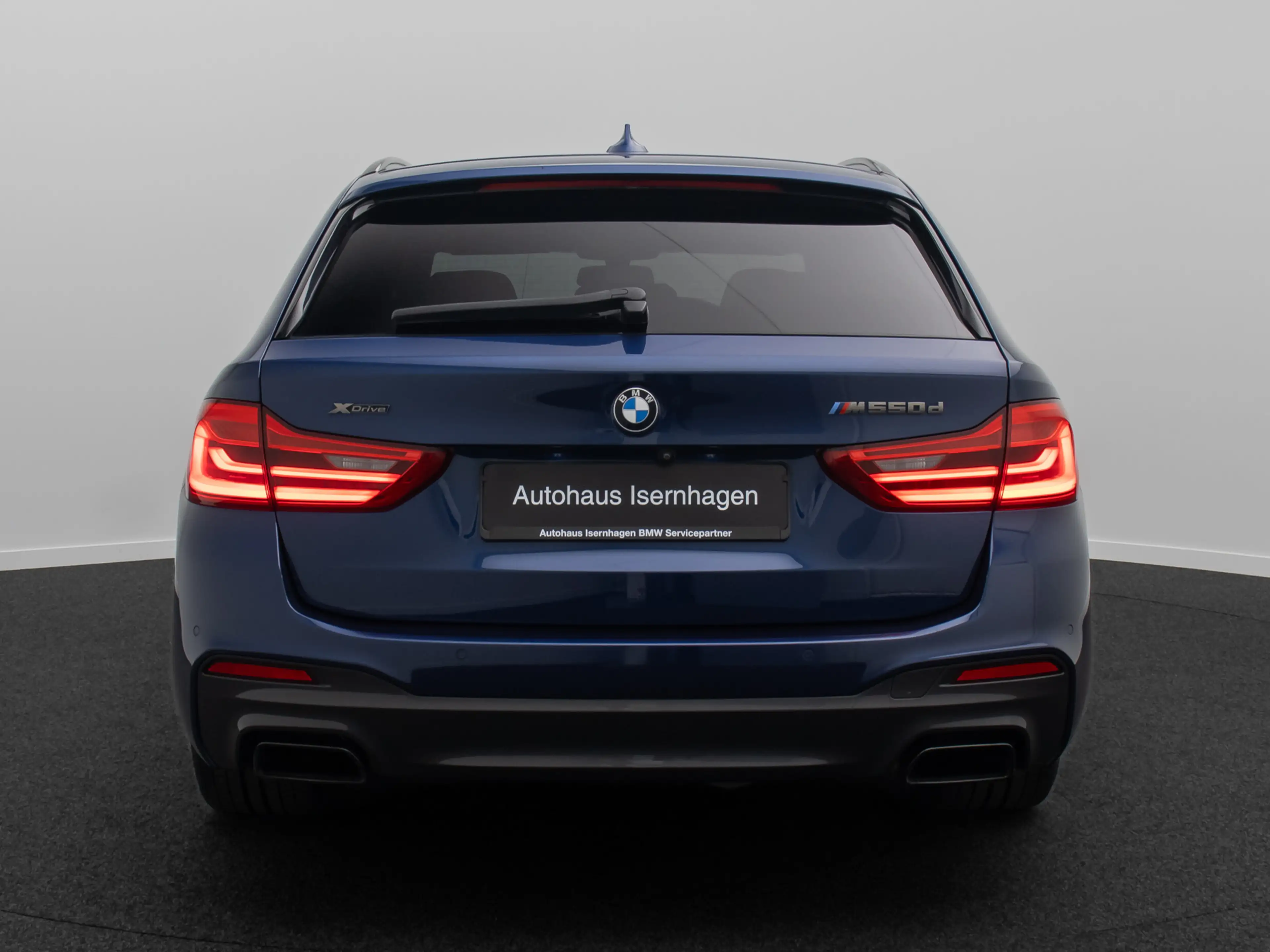 BMW 550 HUD H K Panorama 360° SoftClose DAB 19 — photo 8