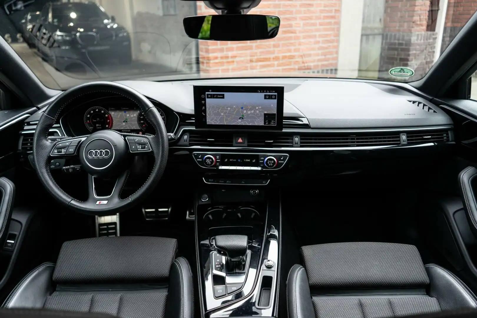 Audi A4 Avant 35 TFSI S-Line Pano / Camera / Trekhaak Grau - 2