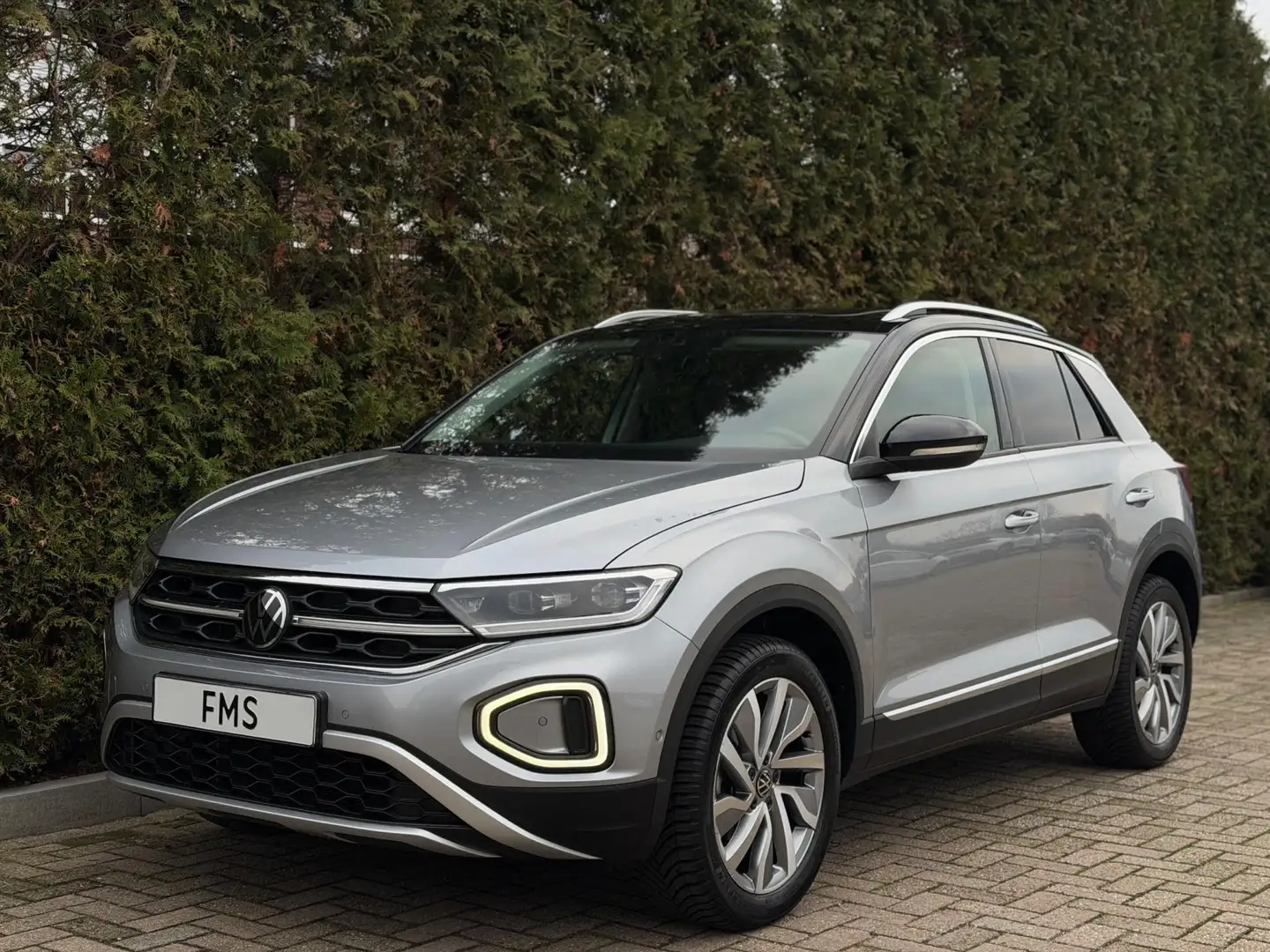 Volkswagen T-Roc 1.5 TSI Style CarPlay Panorama Argent - 1