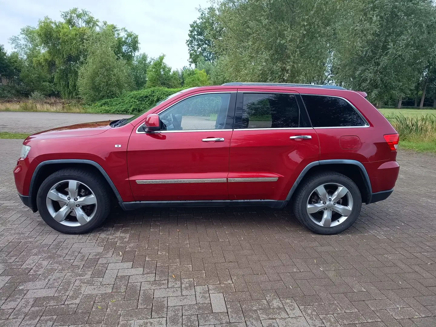 Jeep Grand Cherokee Grand Cherokee 3.0I CRD Laredo Rouge - 2