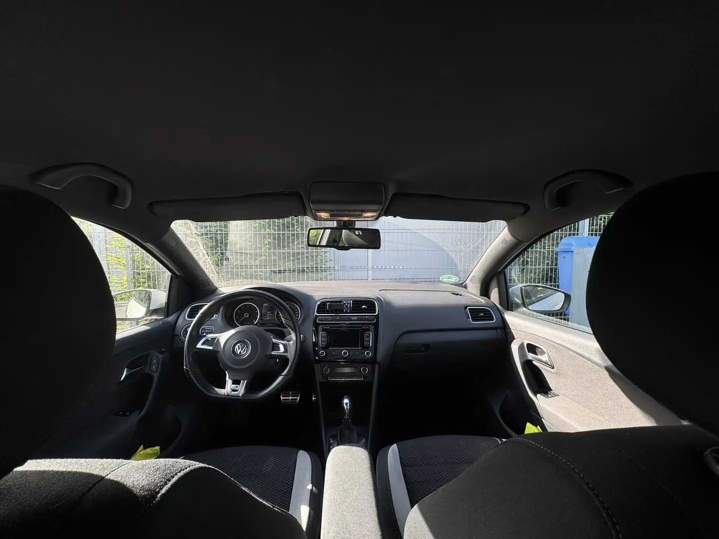 Volkswagen Polo VW Polo V*Highline*R-Line*DSG*Bi-Xenon*Navi* - 2