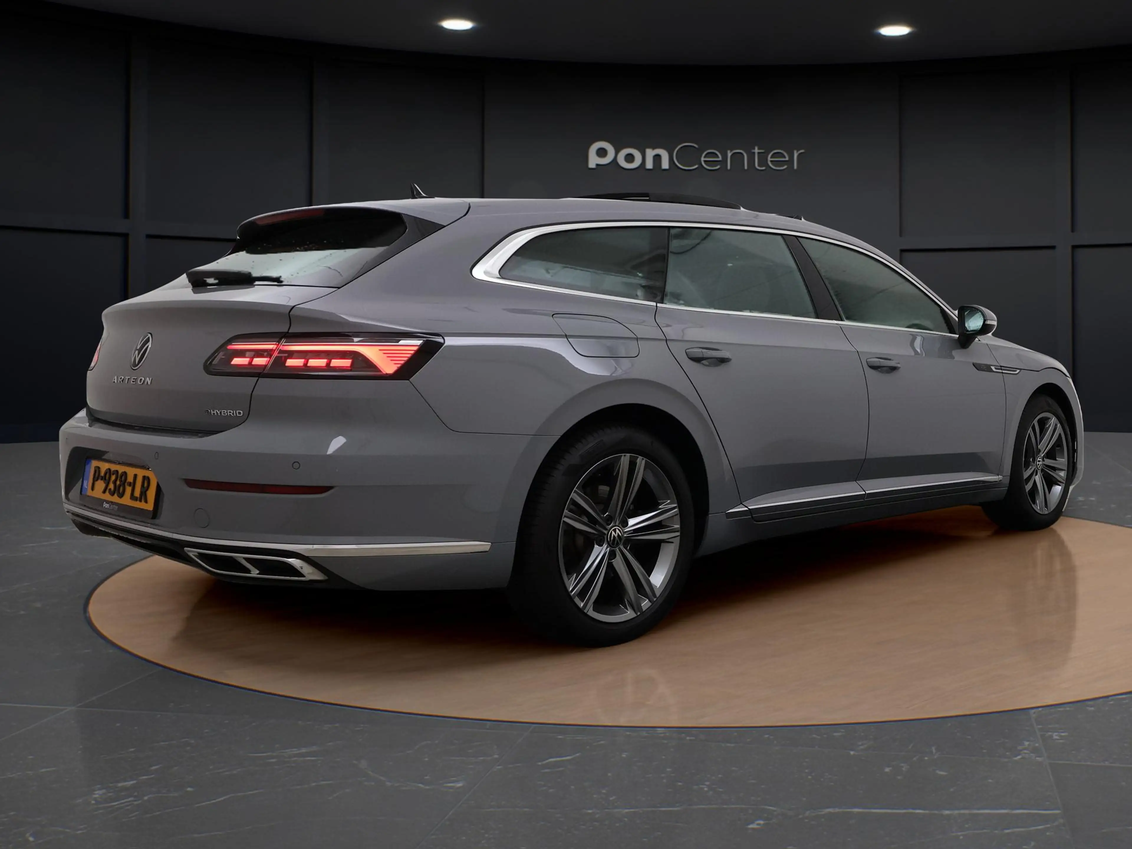 Volkswagen Arteon Shooting Brake 1.4 TSI eHybrid R-Line | Pano dak | — photo 5