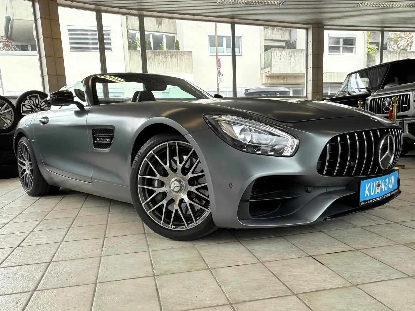 Mercedes-Benz AMG GT Roadster (190.477) Grijs - 1