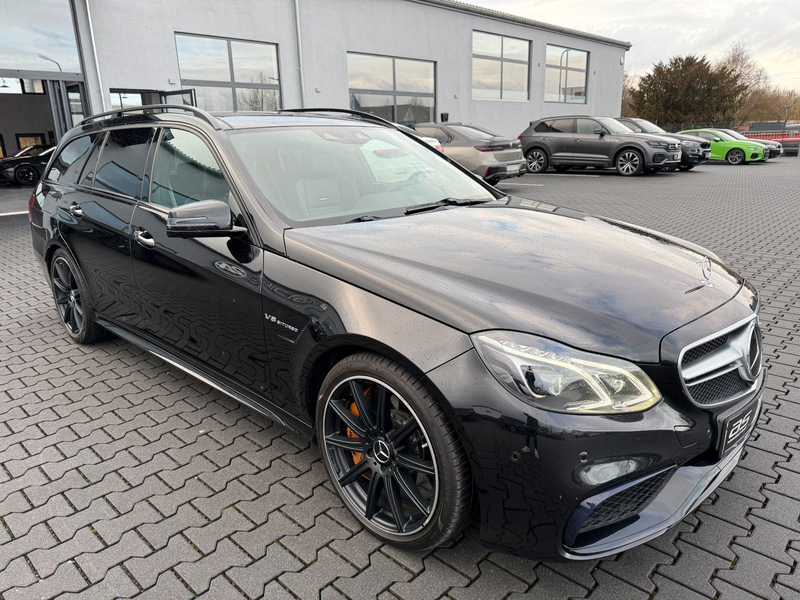 Mercedes-Benz E 63 AMG E63S*AMG*4MATIC*INDIVIDUAL*360°ACC*B&O*KERAMIK* — photo 4