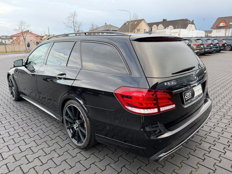 Mercedes-Benz E 63 AMG E63S*AMG*4MATIC*INDIVIDUAL*360°ACC*B&O*KERAMIK* — photo 8