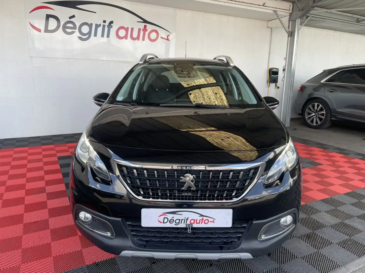 Peugeot 2008 1.2 PureTech 130ch SetS BVM6 Allure Black - 2